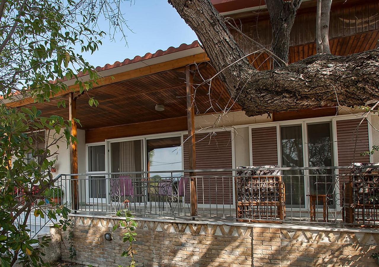 Marathos Beach House Marathón Exterior foto
